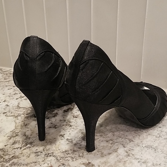Nina New York heels - Picture 3 of 4
